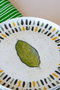 Hermia Juego de Desayuno de Porcelana de 14 Piezas en Blanco, Verde y Amarillo